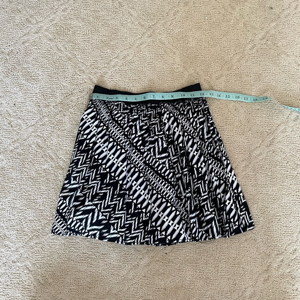 Necessary Objects Patterned Skirt - image 3